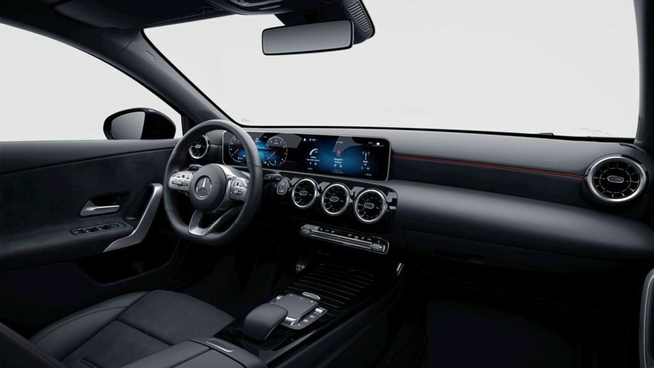Mercedes Clase A 180 d AMG Line - Foto 2