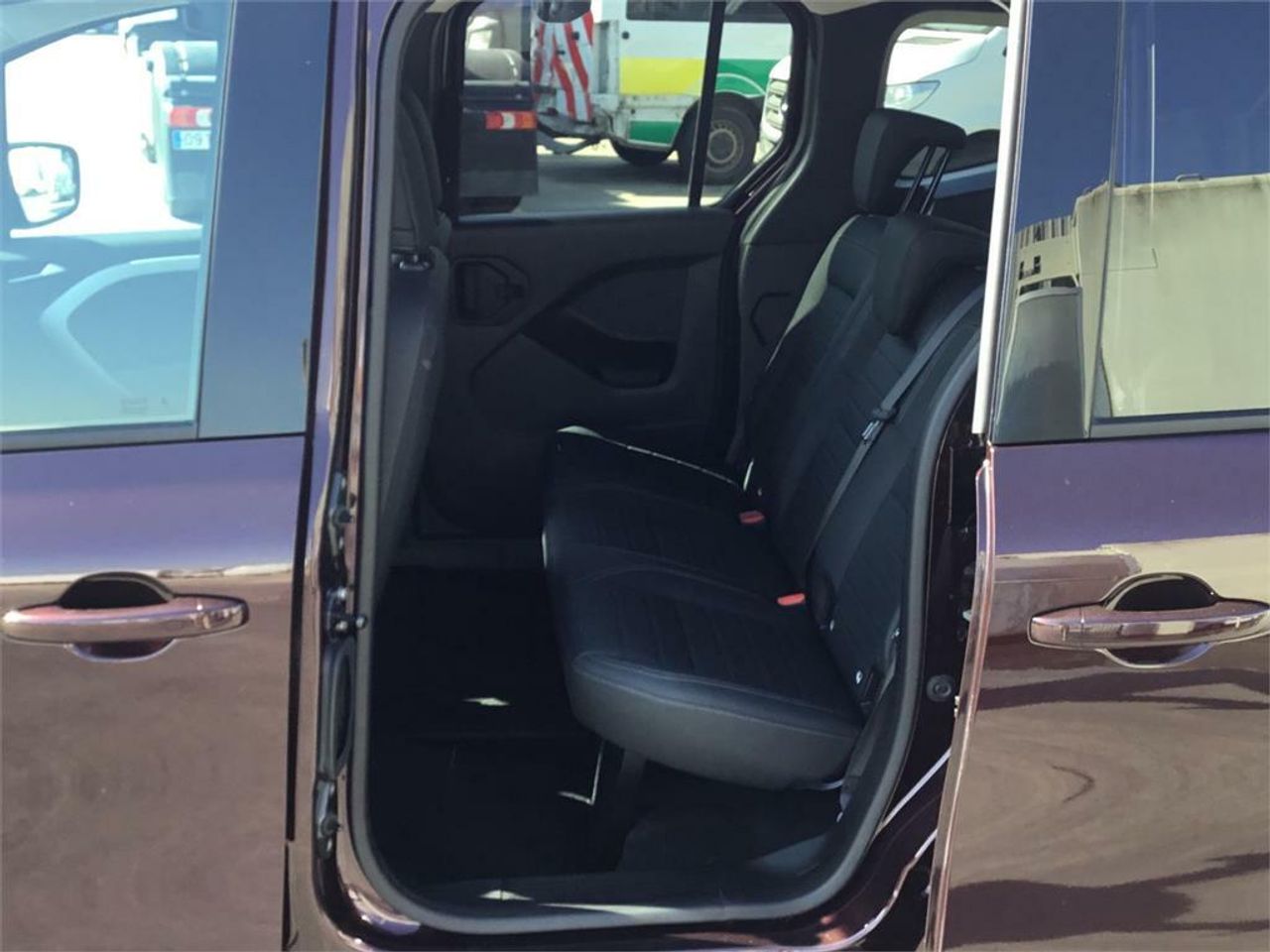 Mercedes Clase T 180 d - Foto 2