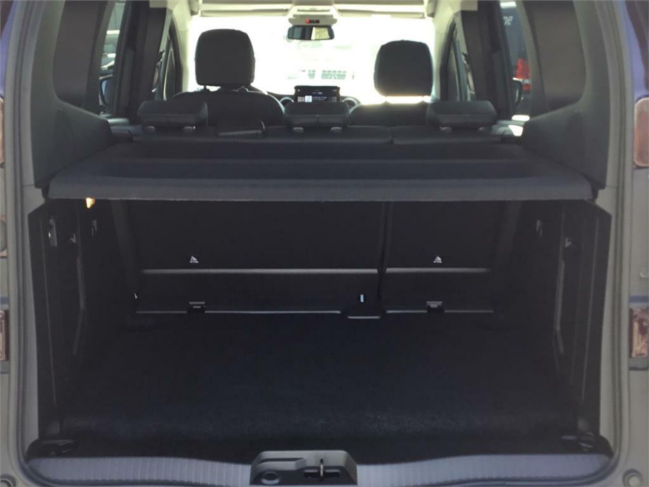 Mercedes Clase T 180 d - Foto 2