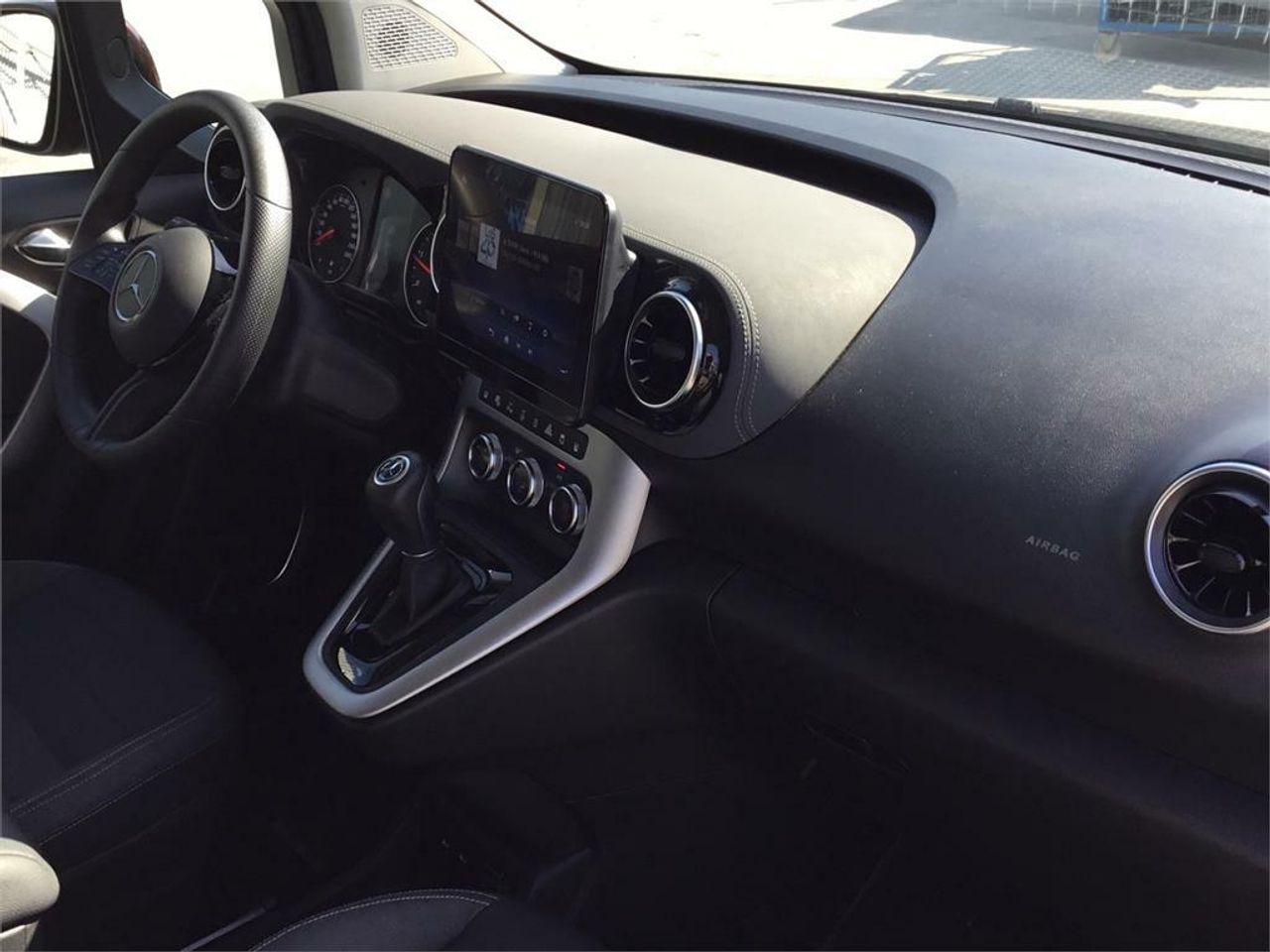 Mercedes Clase T 180 d - Foto 2