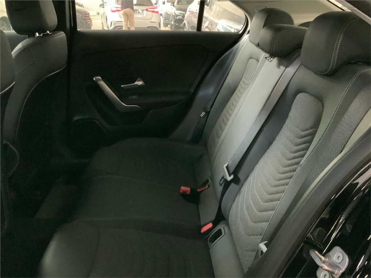 Mercedes Clase A 250 e Sedán - Foto 2