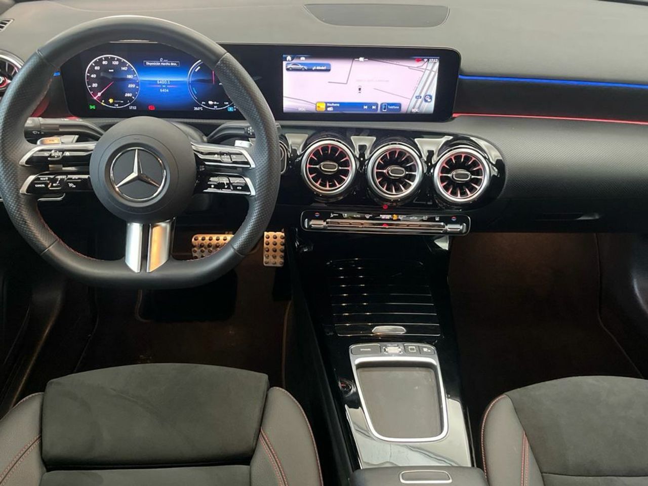 Mercedes Clase A 250 e Berlina con tecnología híbrida EQ - Foto 2