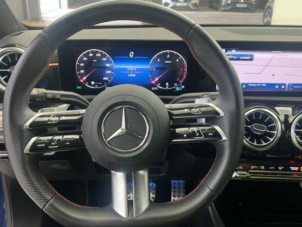 Mercedes Clase A 200 d Compacto - Foto 2