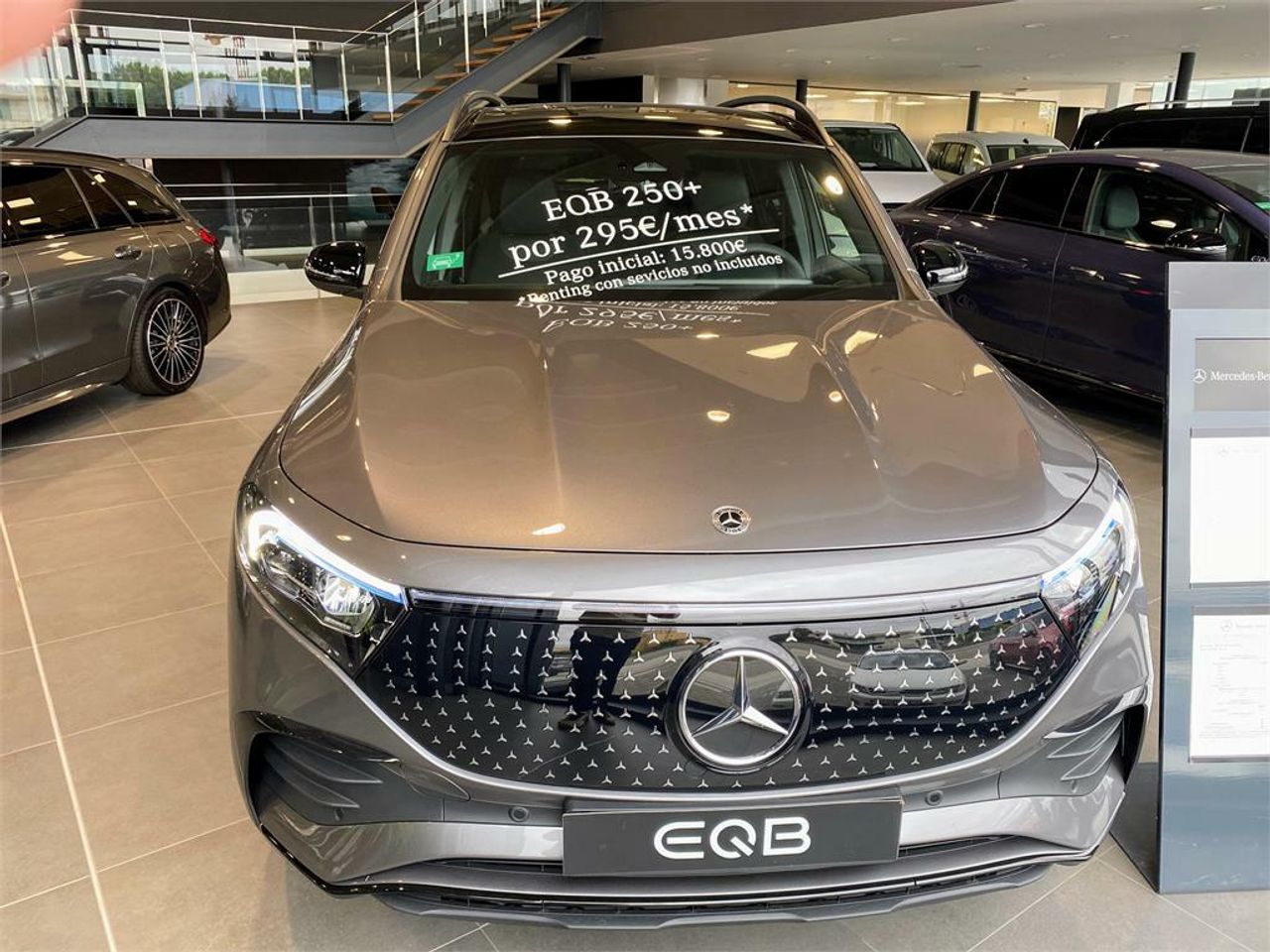 Mercedes EQB EQB 250+ - Foto 2