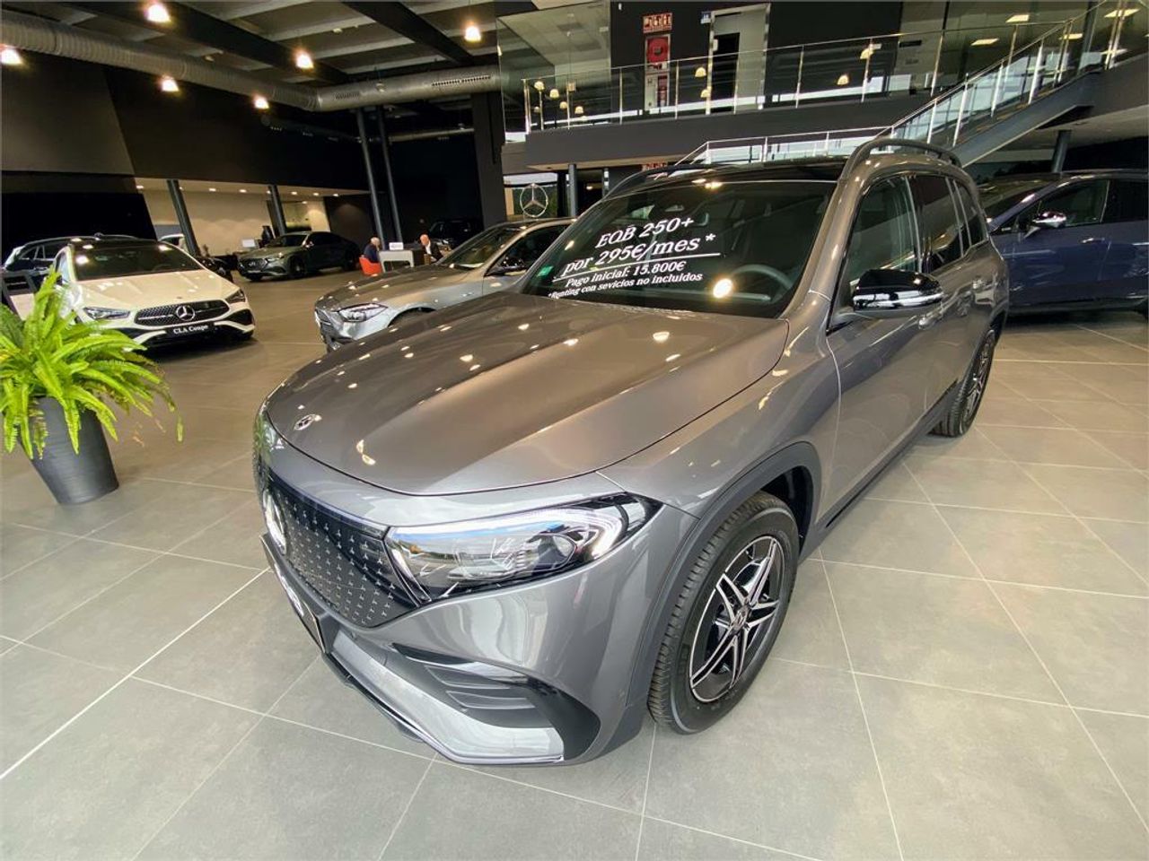 Mercedes EQB EQB 250+ - Foto 2