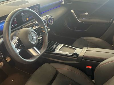 Mercedes Clase A 250 e Berlina con tecnología híbrida EQ