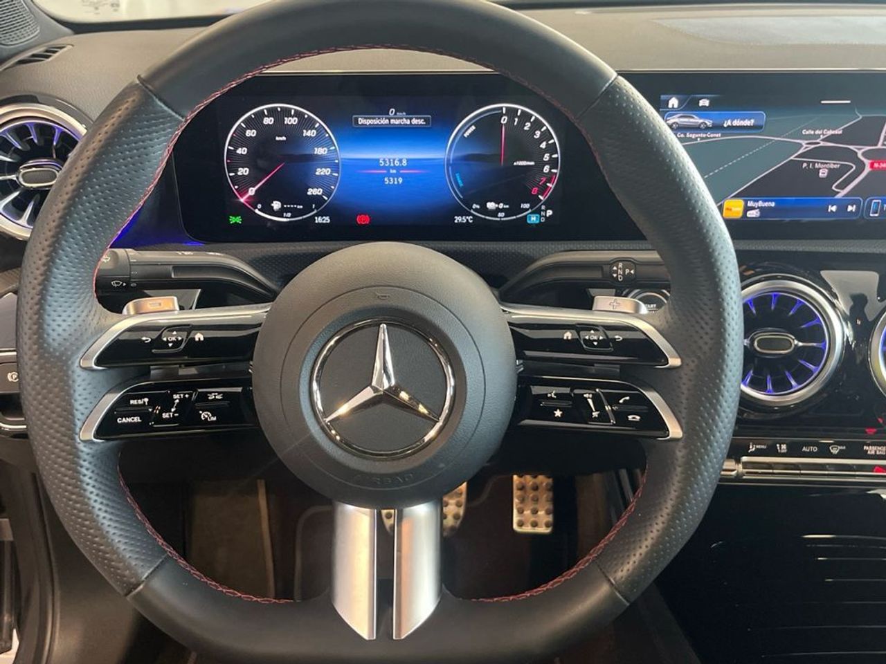 Mercedes Clase A 250 e Berlina con tecnología híbrida EQ - Foto 2