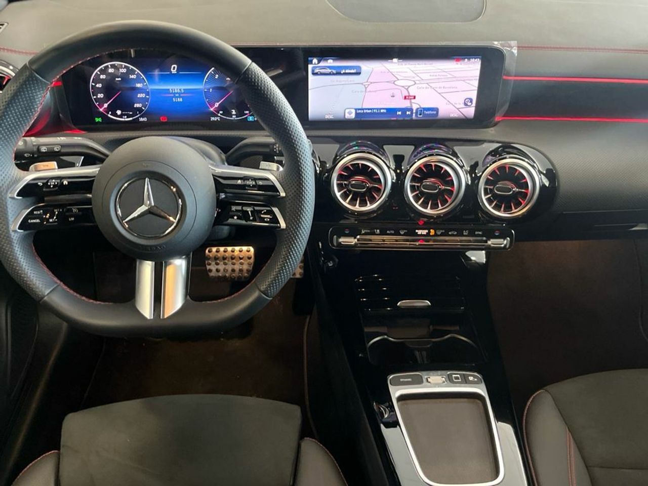 Mercedes CLA 200 d Shooting Brake - Foto 2