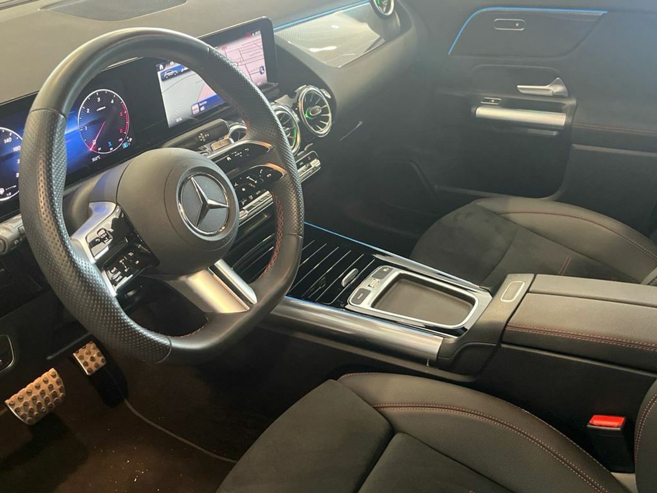 Mercedes GLA 200 d - Foto 2