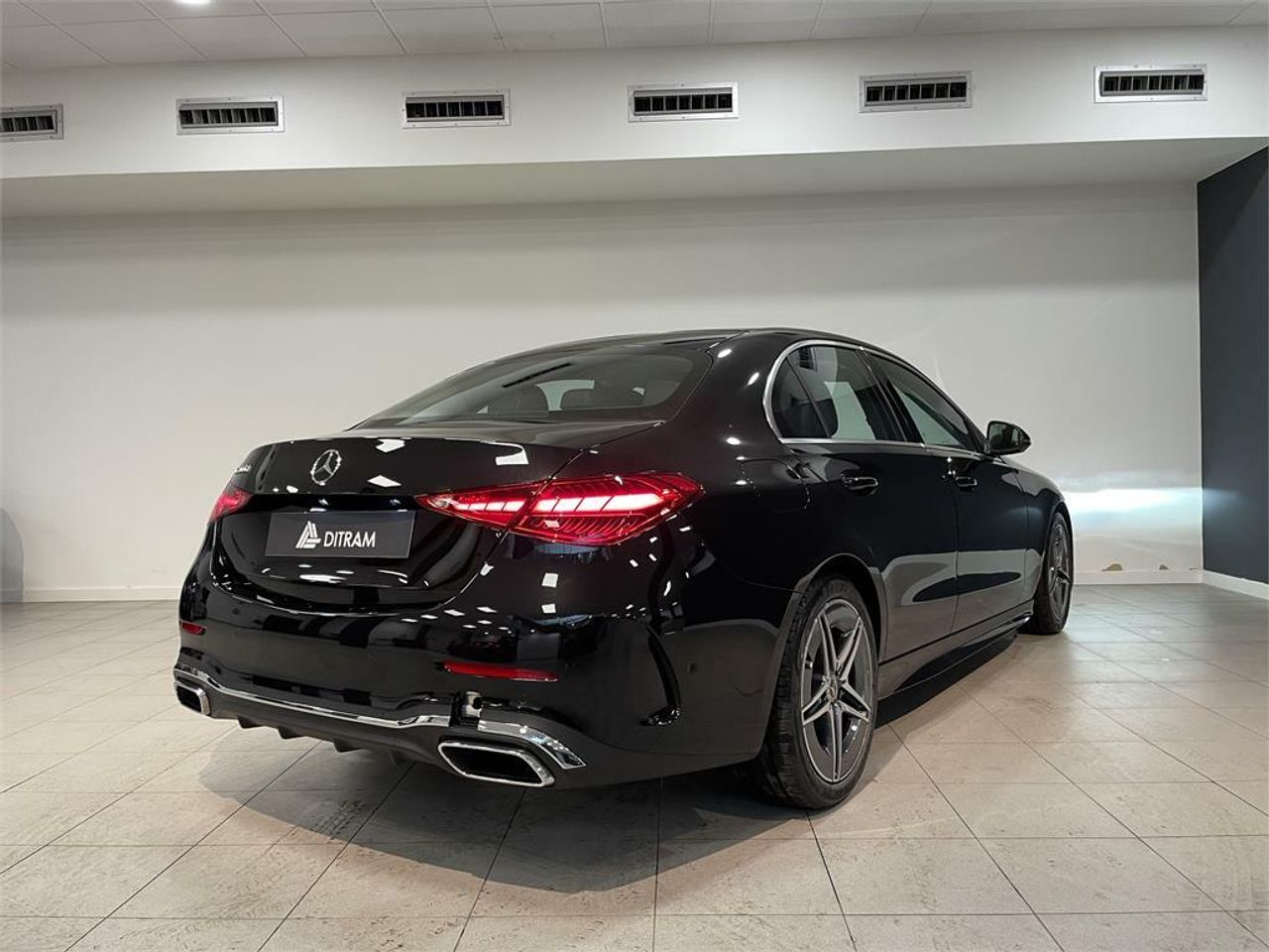 Mercedes Clase C 200 d Berlina - Foto 2
