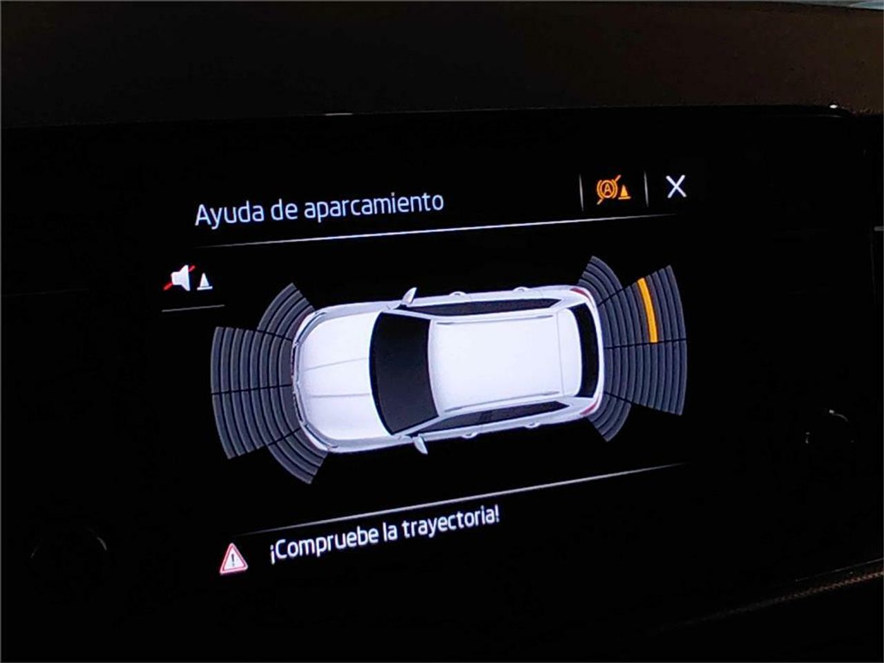 Skoda Kamiq 1.0 TSI 81kW (110CV) AMBITION - Foto 2