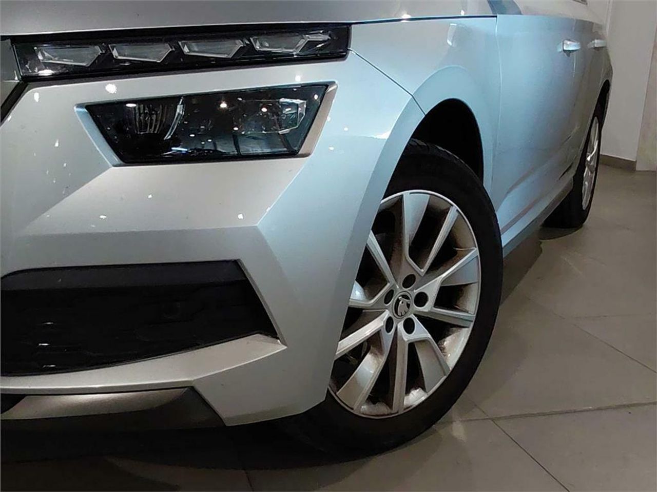 Skoda Kamiq 1.0 TSI 81kW (110CV) AMBITION - Foto 2