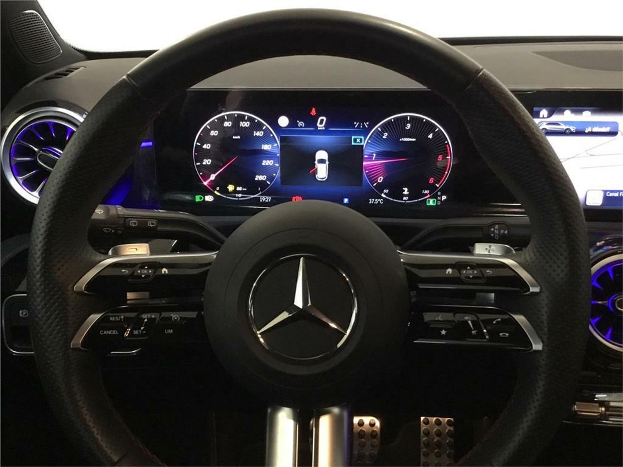 Mercedes Clase A 200 d - Foto 2