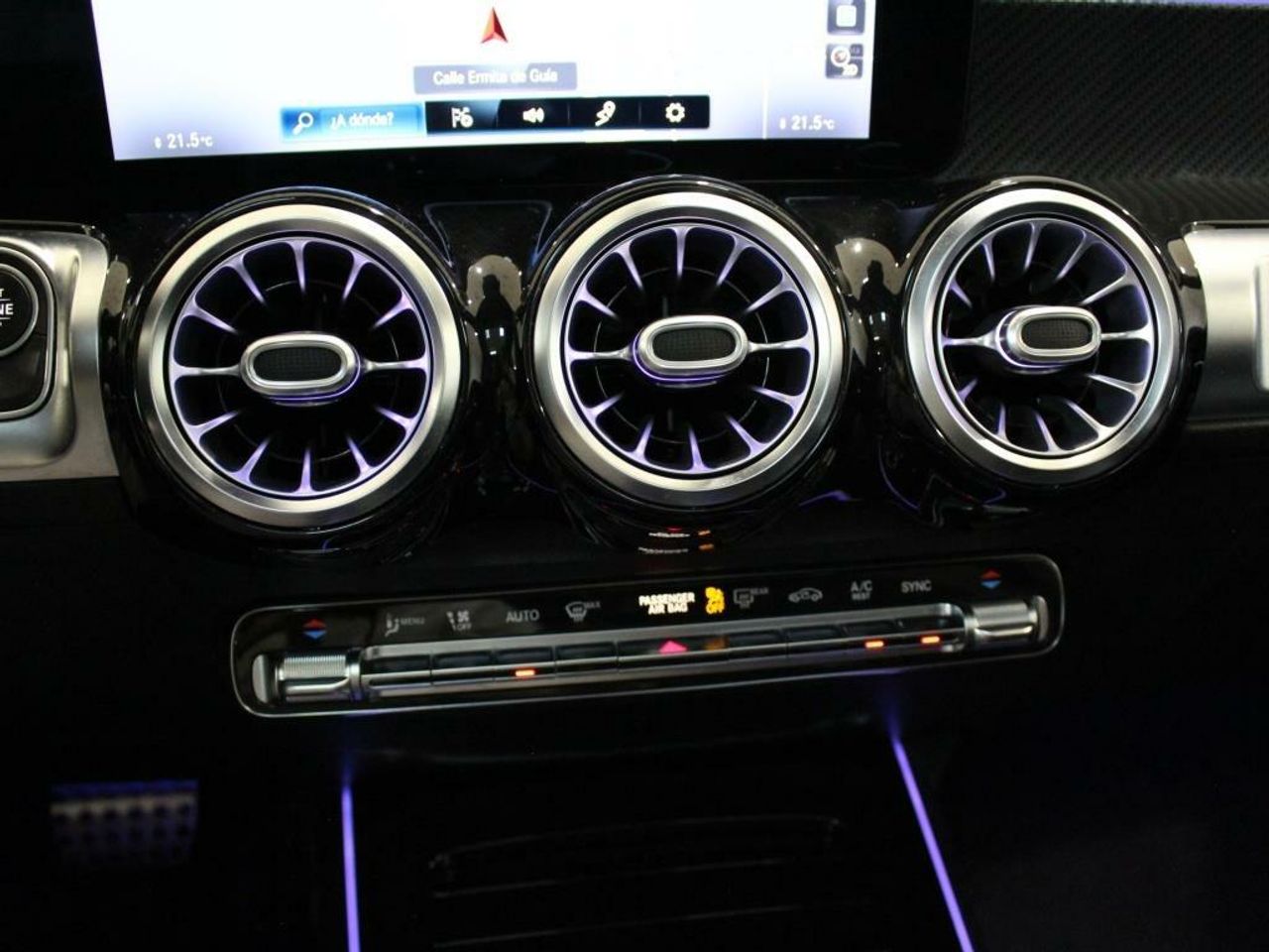 Mercedes Clase GLB 2.0 GLB 200 D DCT 110KW (150CV) - Foto 2