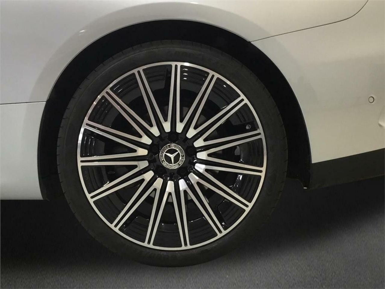 Mercedes Clase CLE CLE 220 d Coupé - Foto 2