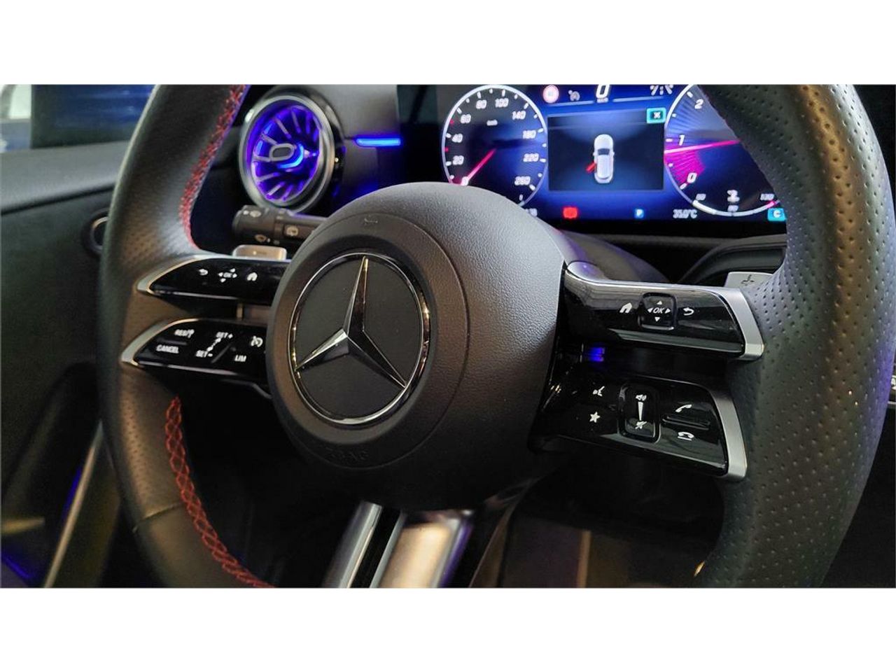 Mercedes Clase A 200 d - Foto 2