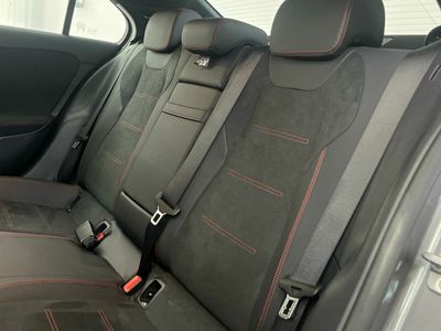 Mercedes Clase A 250 e Berlina con tecnología híbrida EQ