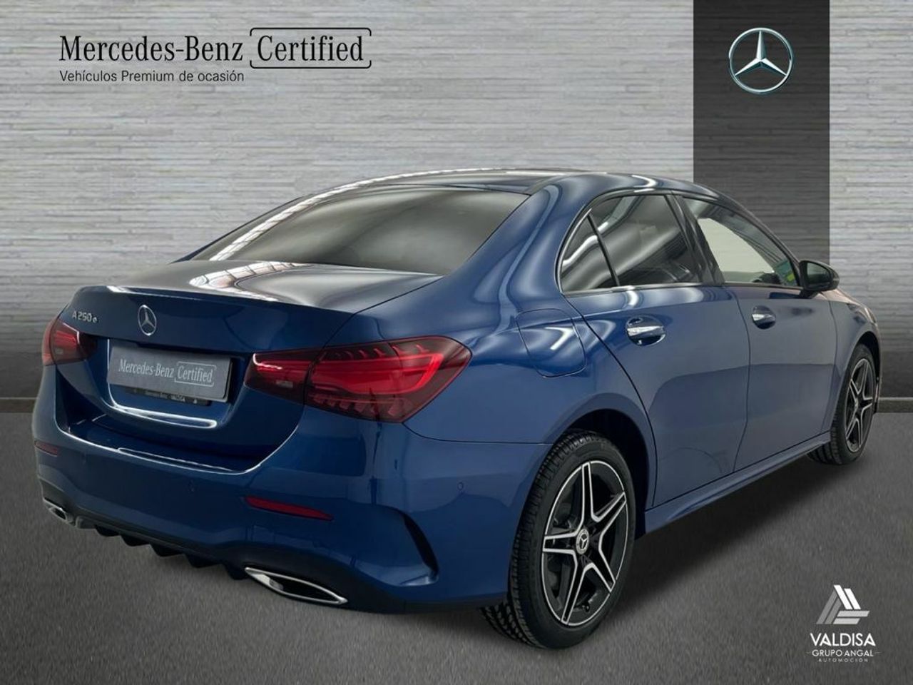 Mercedes Clase A 250 e Berlina - Foto 2