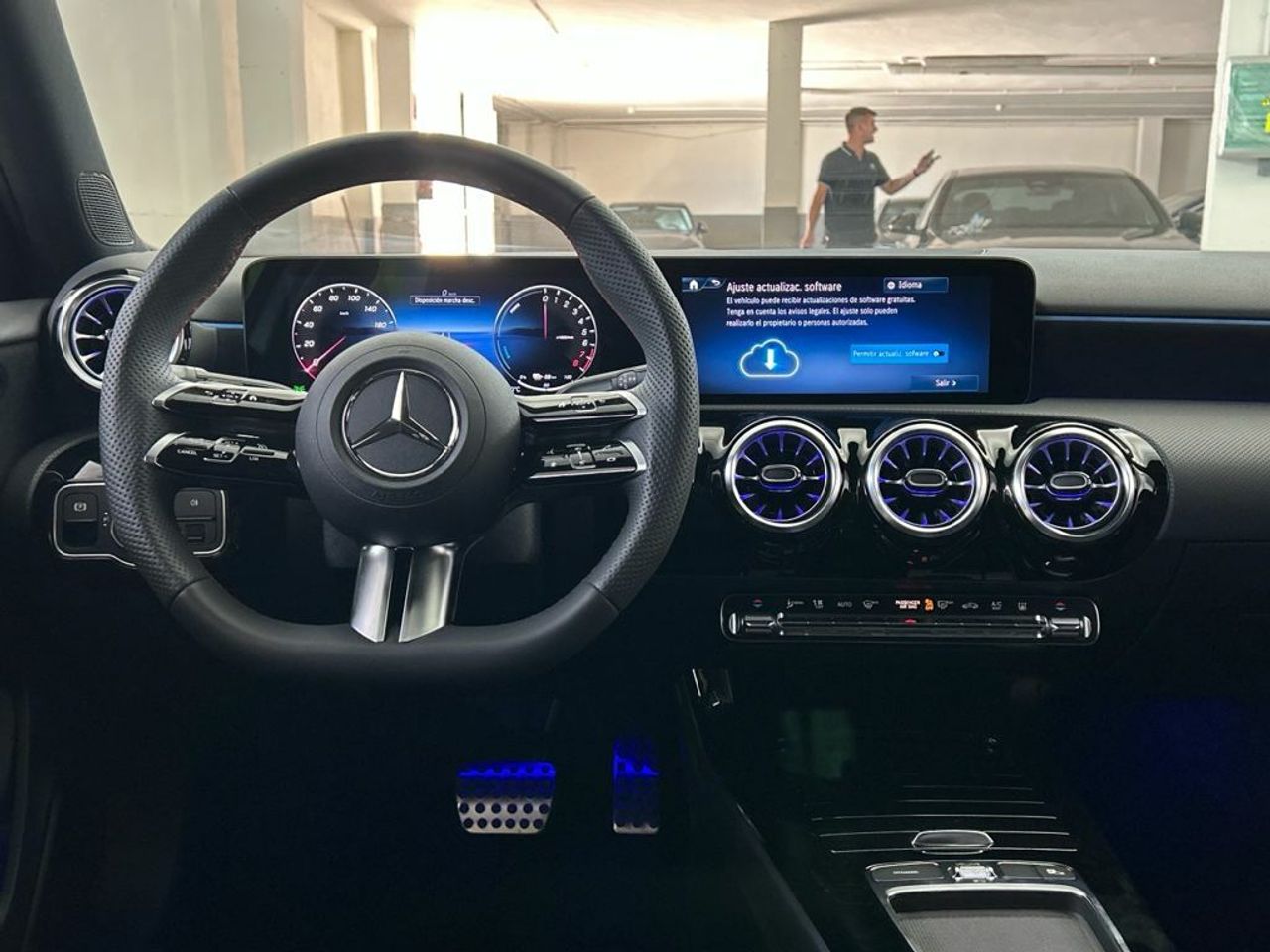 Mercedes Clase A 250 e Compacto - Foto 2