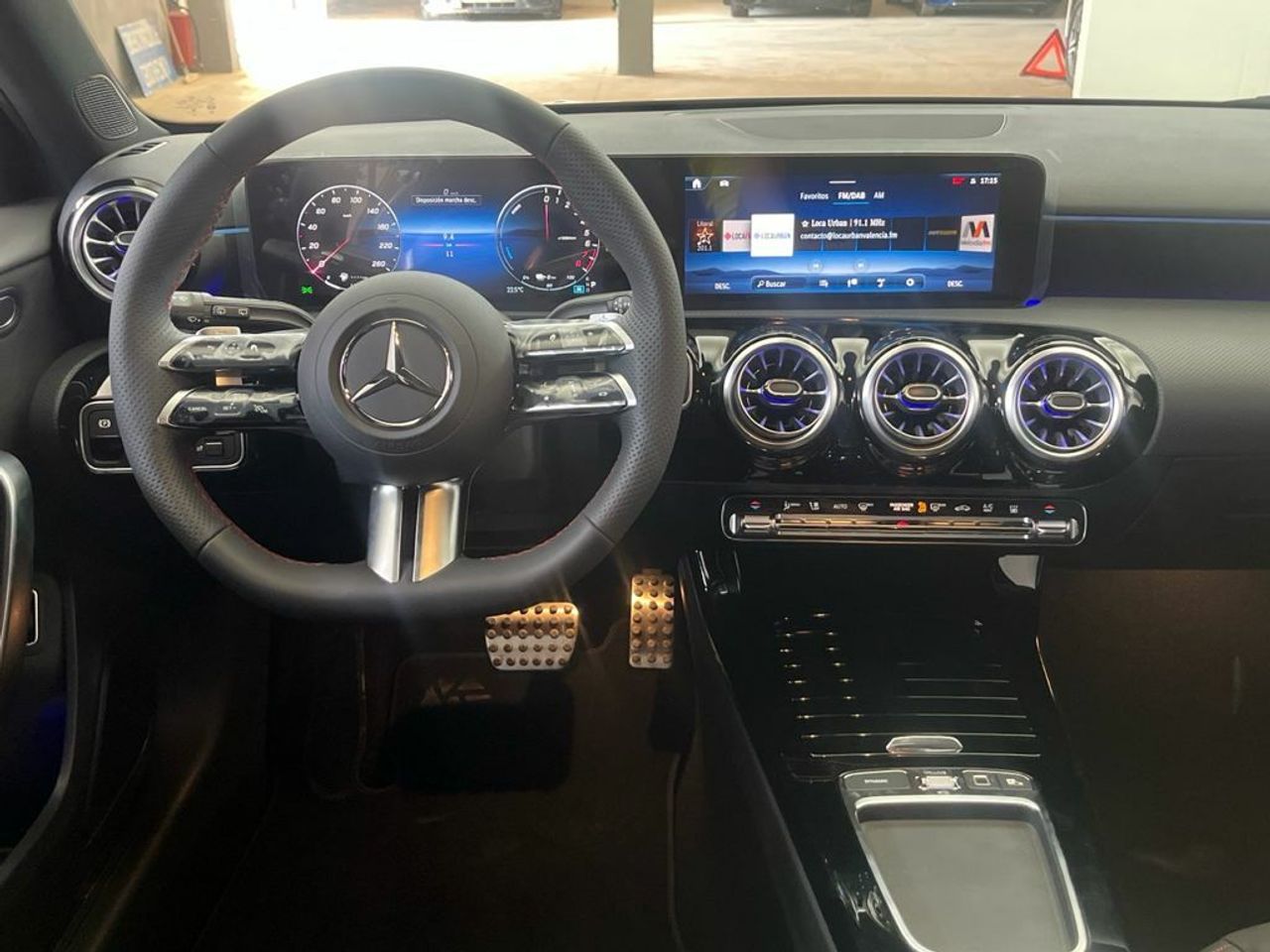 Mercedes Clase A 250 e Compacto con tecnología híbrida EQ - Foto 2