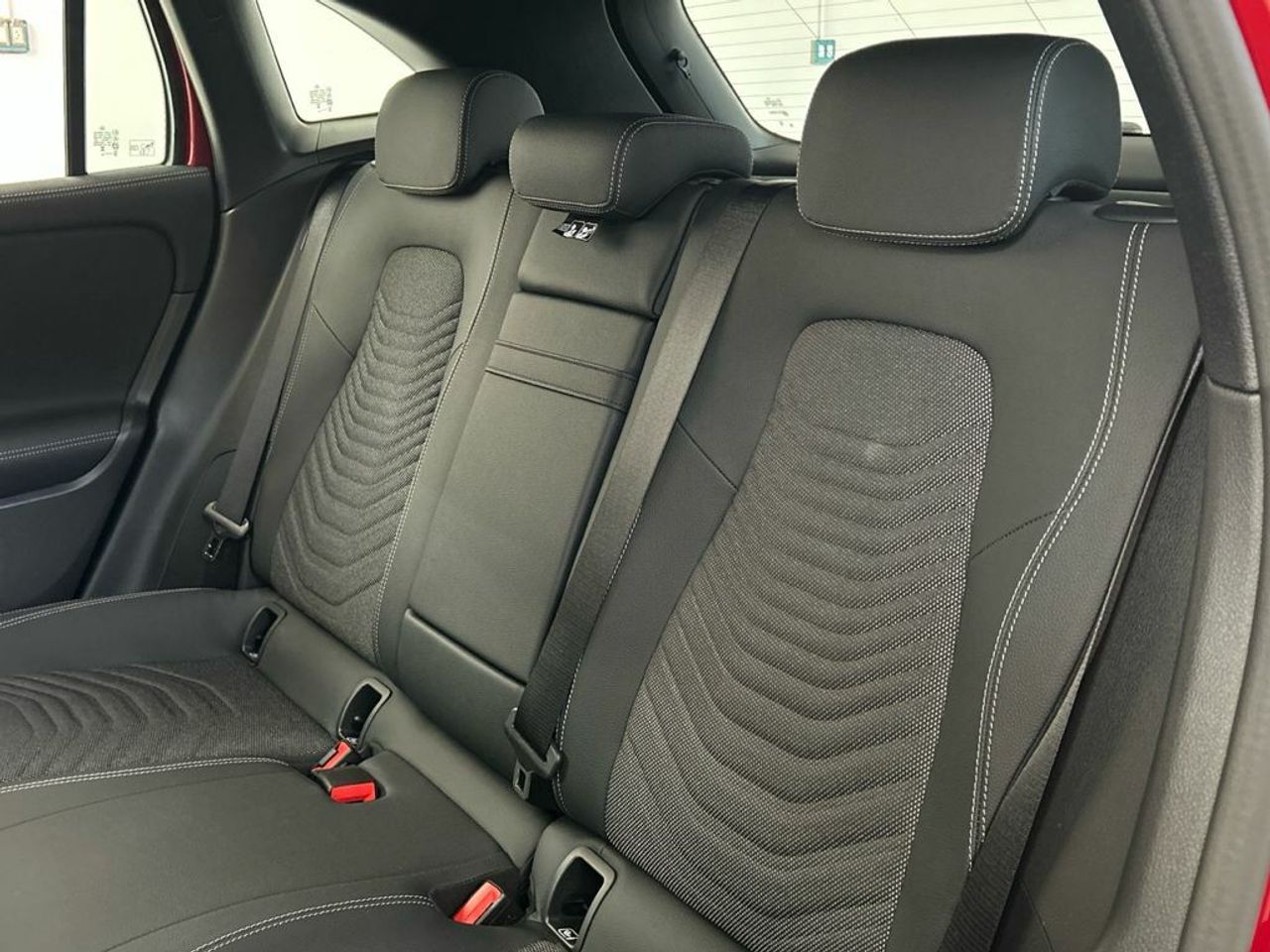 Mercedes EQA 250+ + Progressive - Foto 2