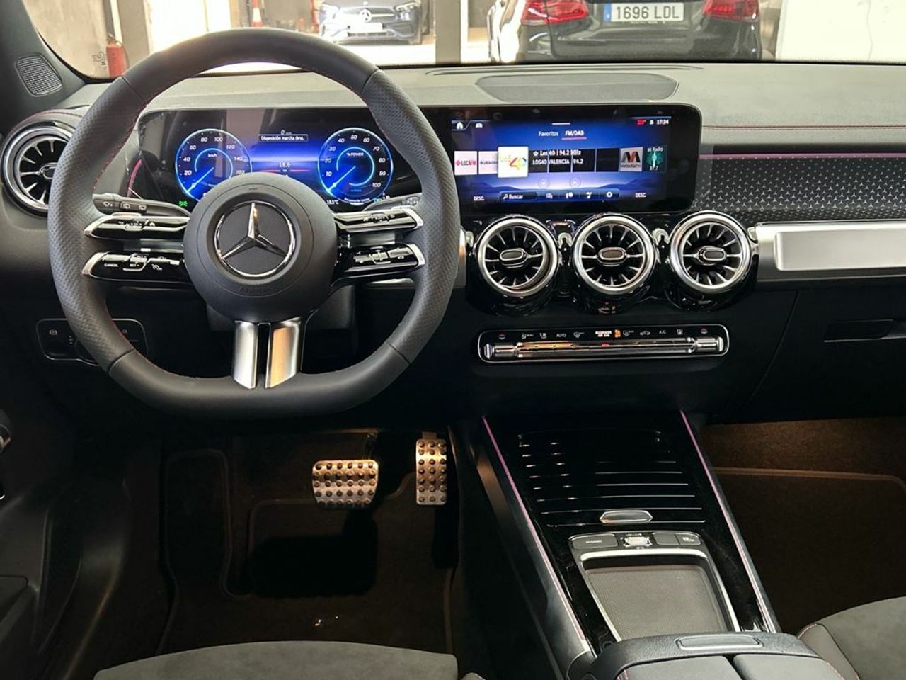 Mercedes EQB 250+ AMG Night EDITION - Foto 2