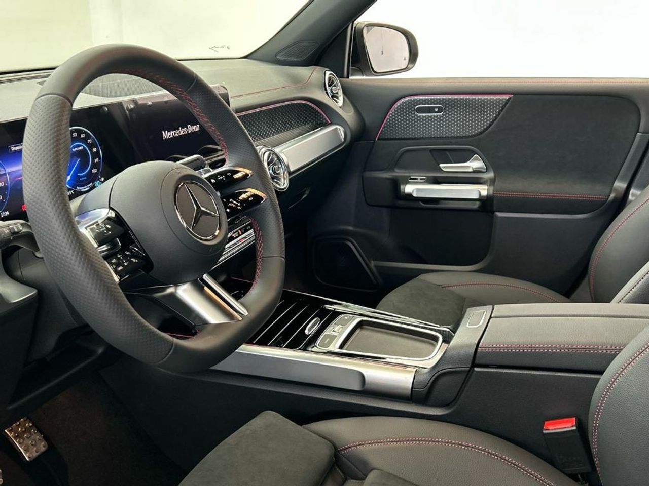 Mercedes EQB 250+ AMG Night EDITION - Foto 2