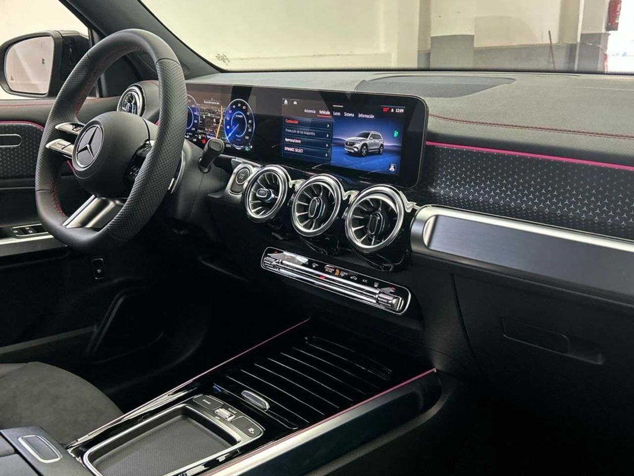 Mercedes EQB 250+ AMG Night EDITION - Foto 2