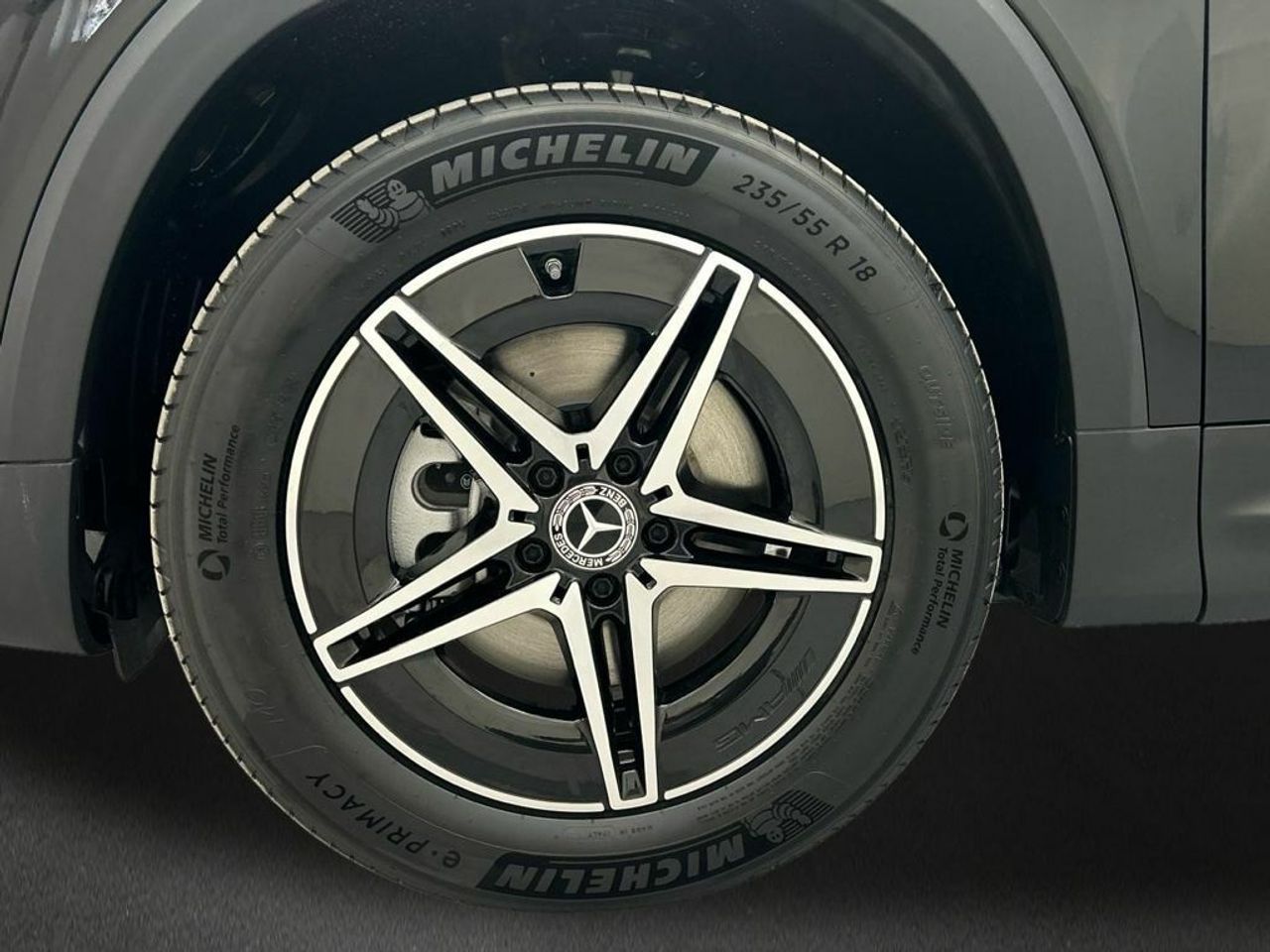 Mercedes EQB 250+ AMG Night EDITION - Foto 2