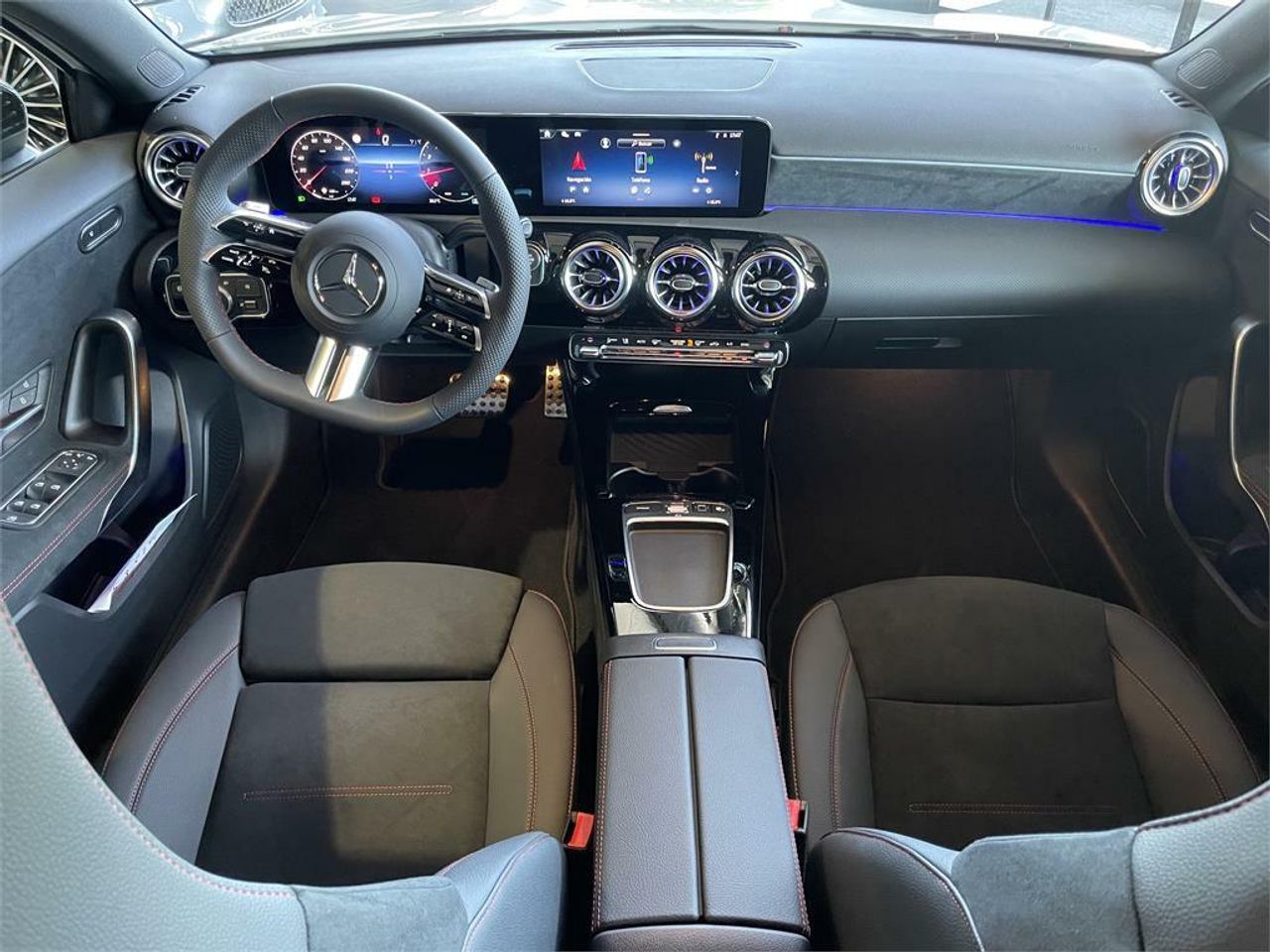 Mercedes Clase A 180 - Foto 2