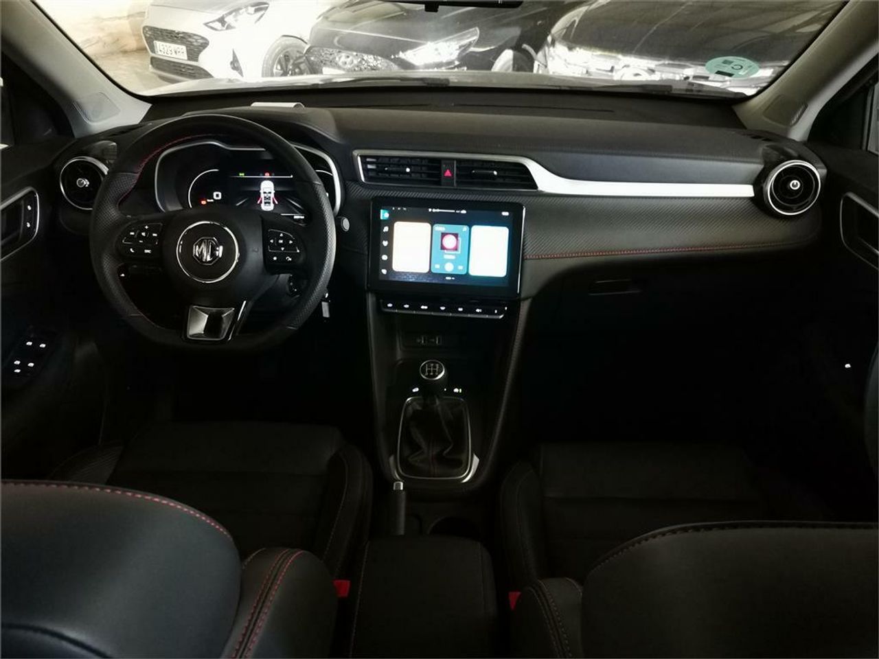 MG ZS 1.5 Luxury - Foto 2