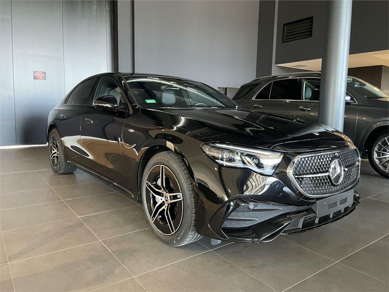 Mercedes Clase E 300 de con tecnología hibrida EQ - Foto 2