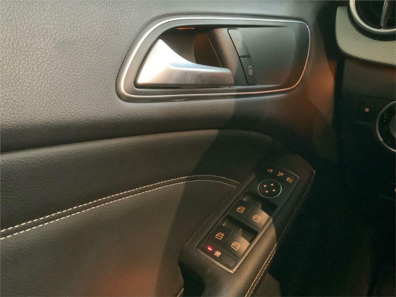 Mercedes Clase B 180 CDI - Foto 2