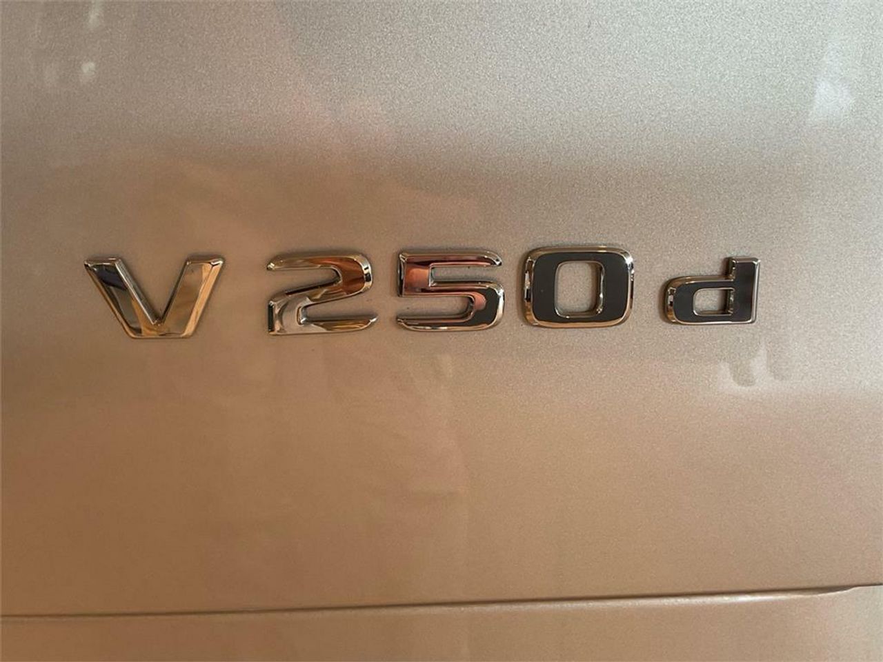 Mercedes Clase V 250 d Avantgarde Largo - Foto 2