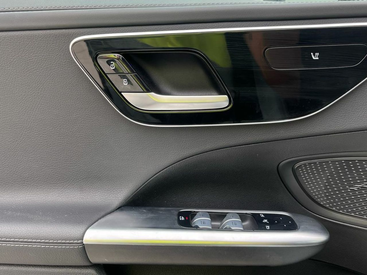 Mercedes Clase C 300 d e Berlina - Foto 2