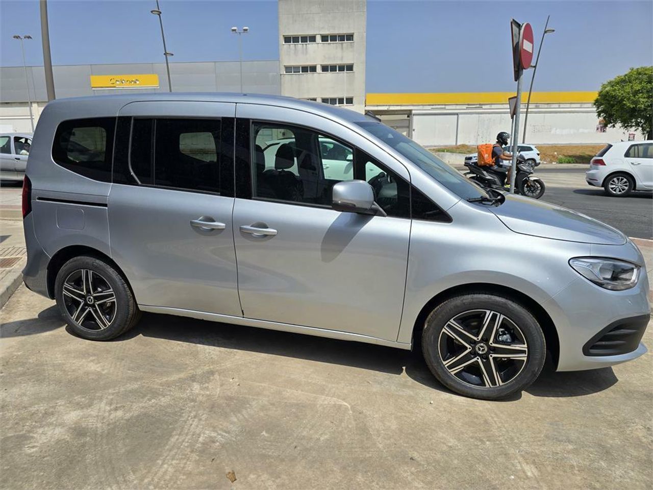 Mercedes Clase T 180 d - Foto 2