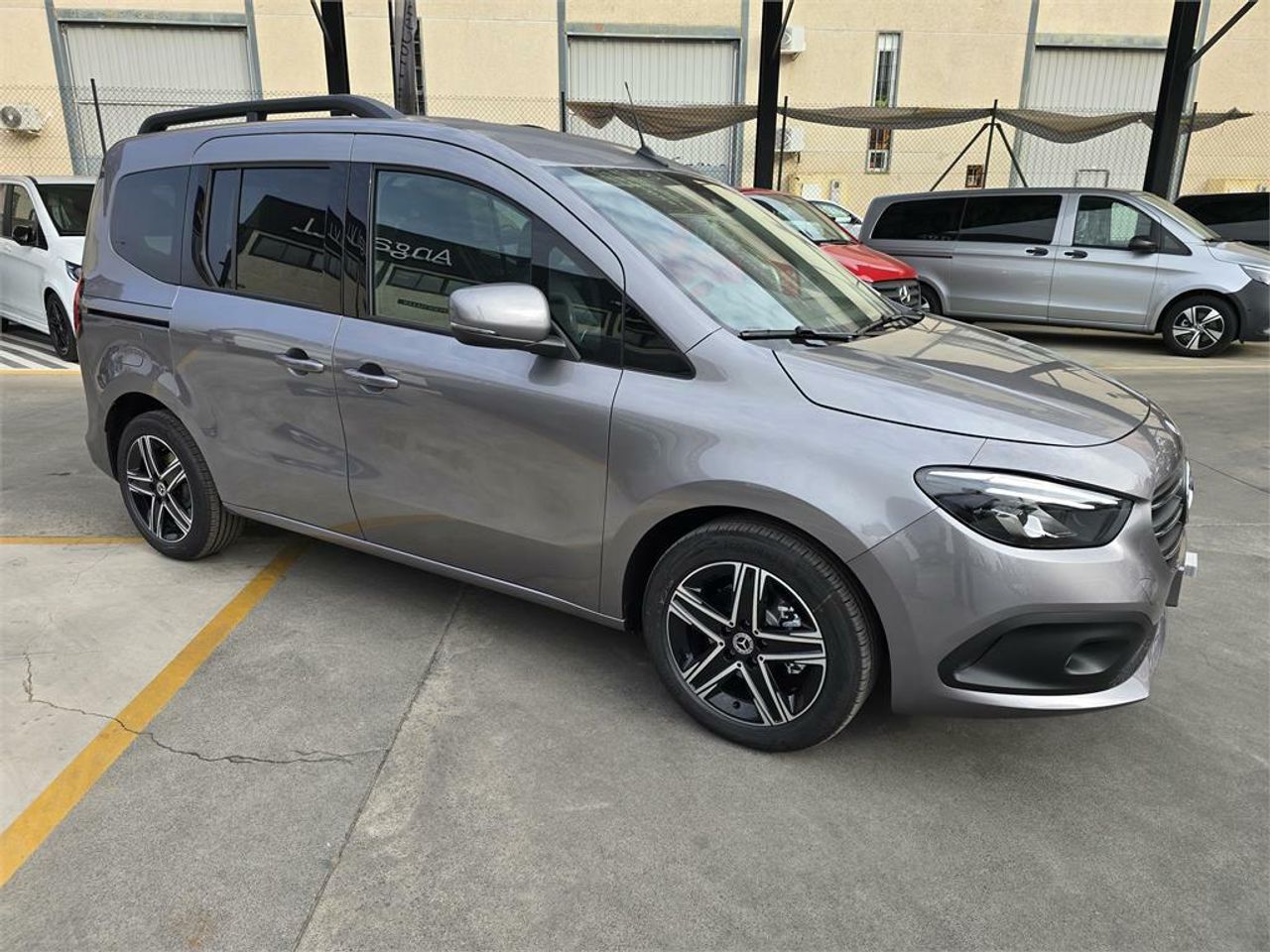 Mercedes Clase T 180 d - Foto 2