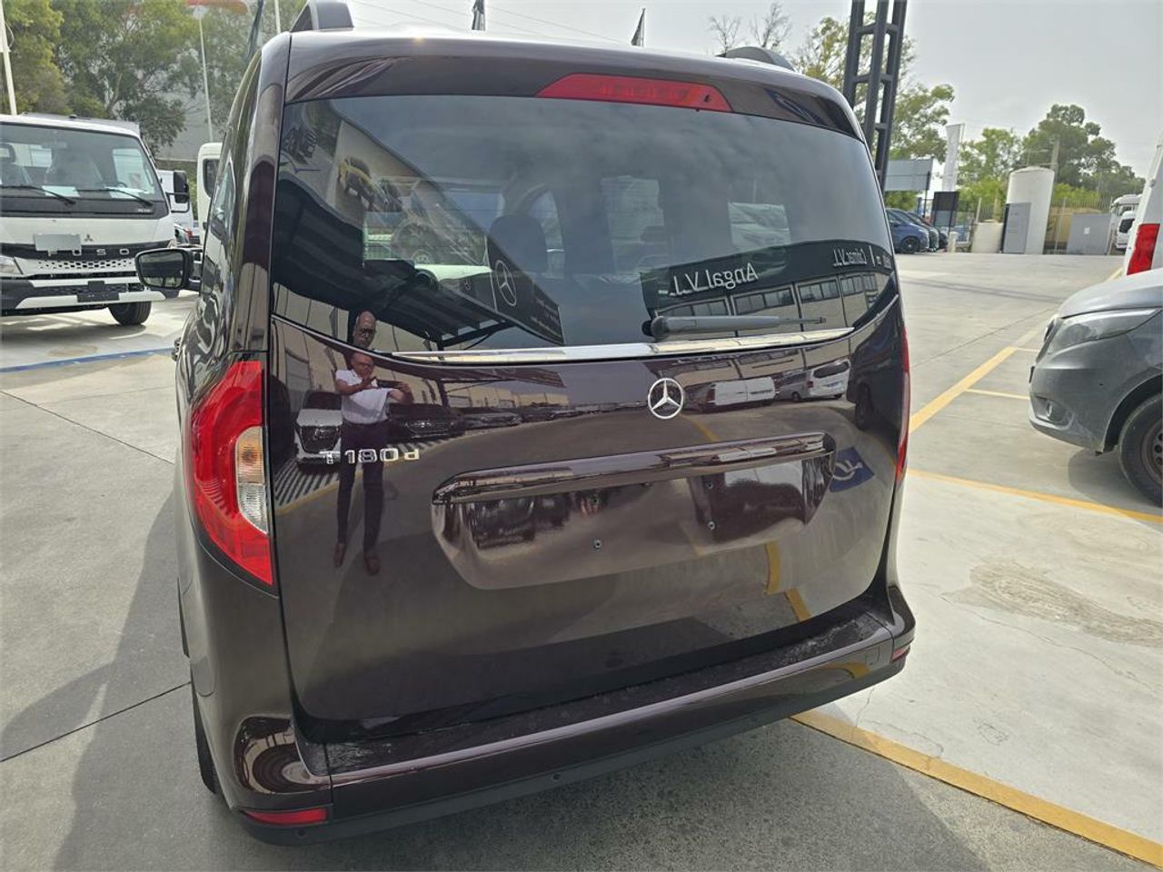 Mercedes Clase T 180 d - Foto 2