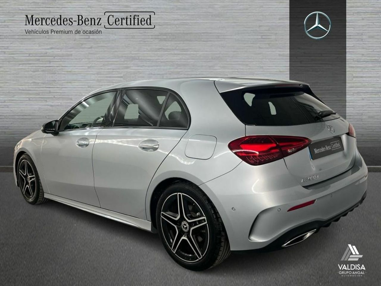 Mercedes Clase A 200 d Compacto - Foto 2