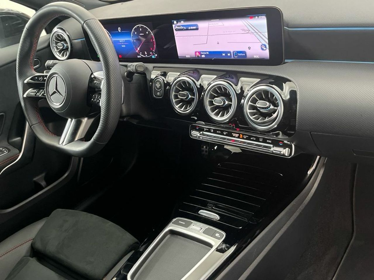 Mercedes Clase A 200 d Compacto - Foto 2