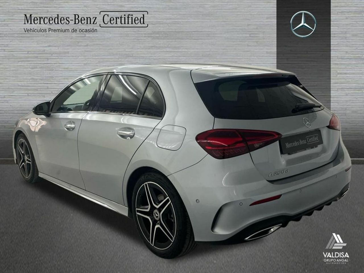 Mercedes Clase A 200 d Compacto - Foto 2