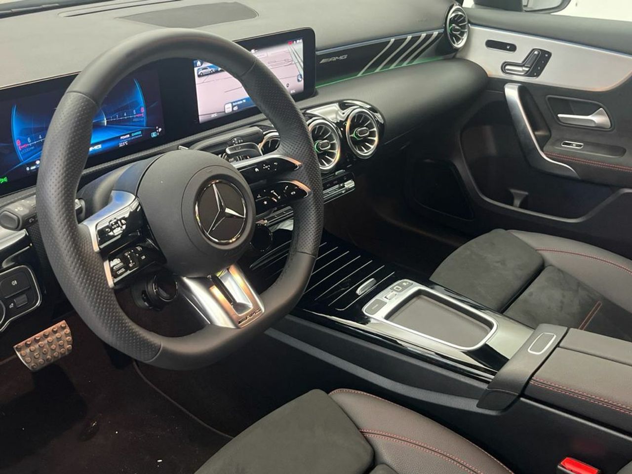 Mercedes Clase A 35 AMG 4Matic+ 4Matic (EURO 6e) - Foto 2