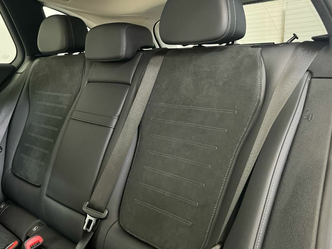 Mercedes Clase C 220 d Estate - Foto 2