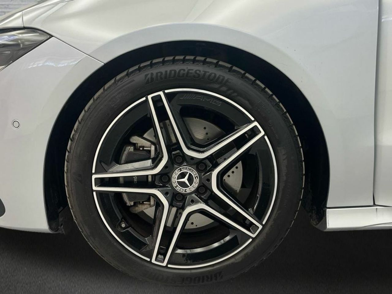 Mercedes CLA 220 d Coupé - Foto 2
