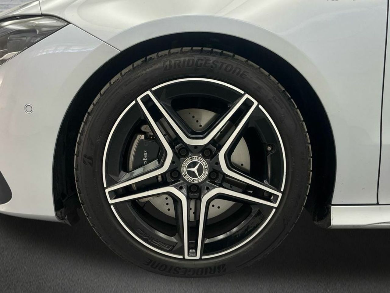 Mercedes CLA 220 d Coupé - Foto 2