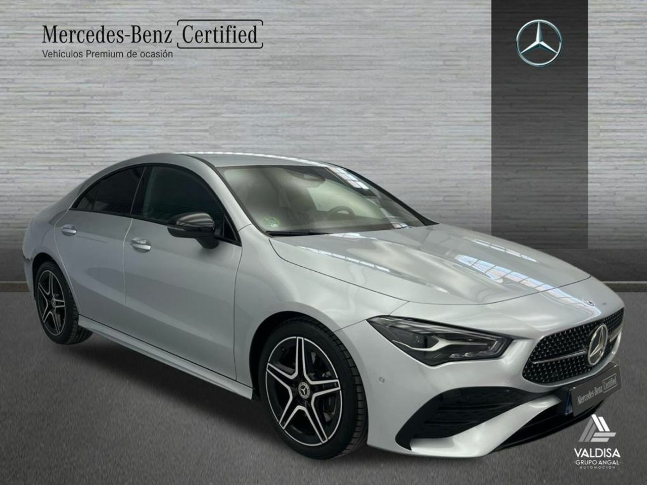 Mercedes CLA 220 d Coupé - Foto 2