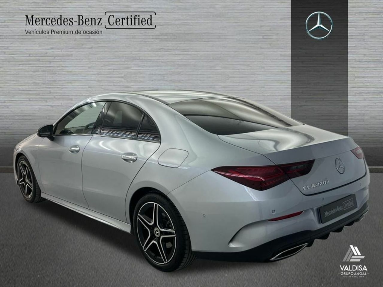 Mercedes CLA 220 d Coupé - Foto 2