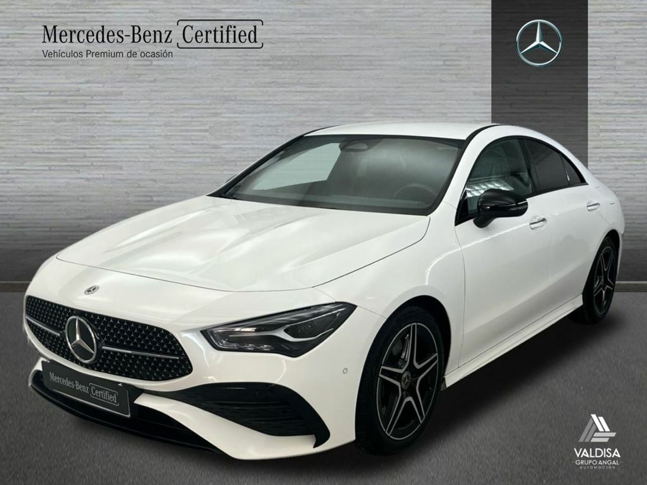 Mercedes CLA 220 d Coupé - Foto 2