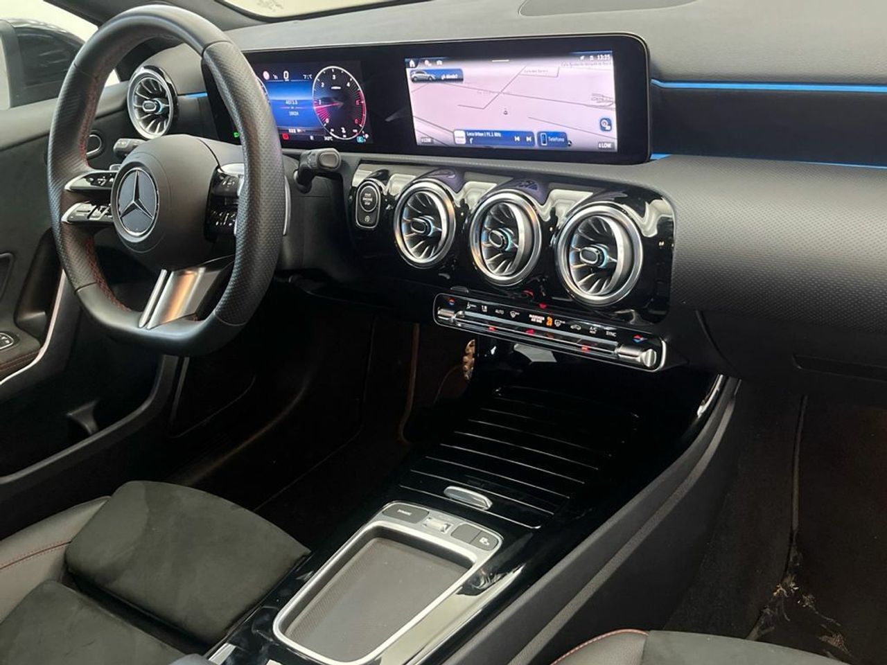 Mercedes Clase A 180 d - Foto 2