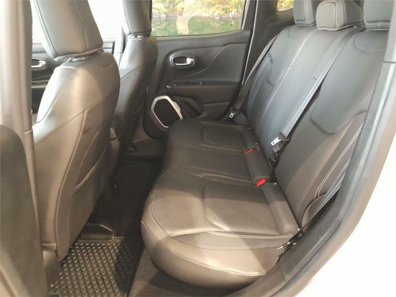 Jeep Renegade 1.4 Mair Limited 4x4 170 CV Auto - Foto 2